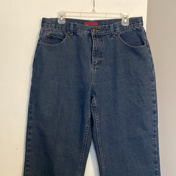 Cottage Street Women’s Jeans - Picture 2 of 7